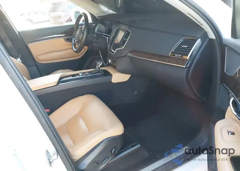 2016 Volvo Xc90 T6 Momentum from USA, damaged, VIN YV4A22PKXG1078143